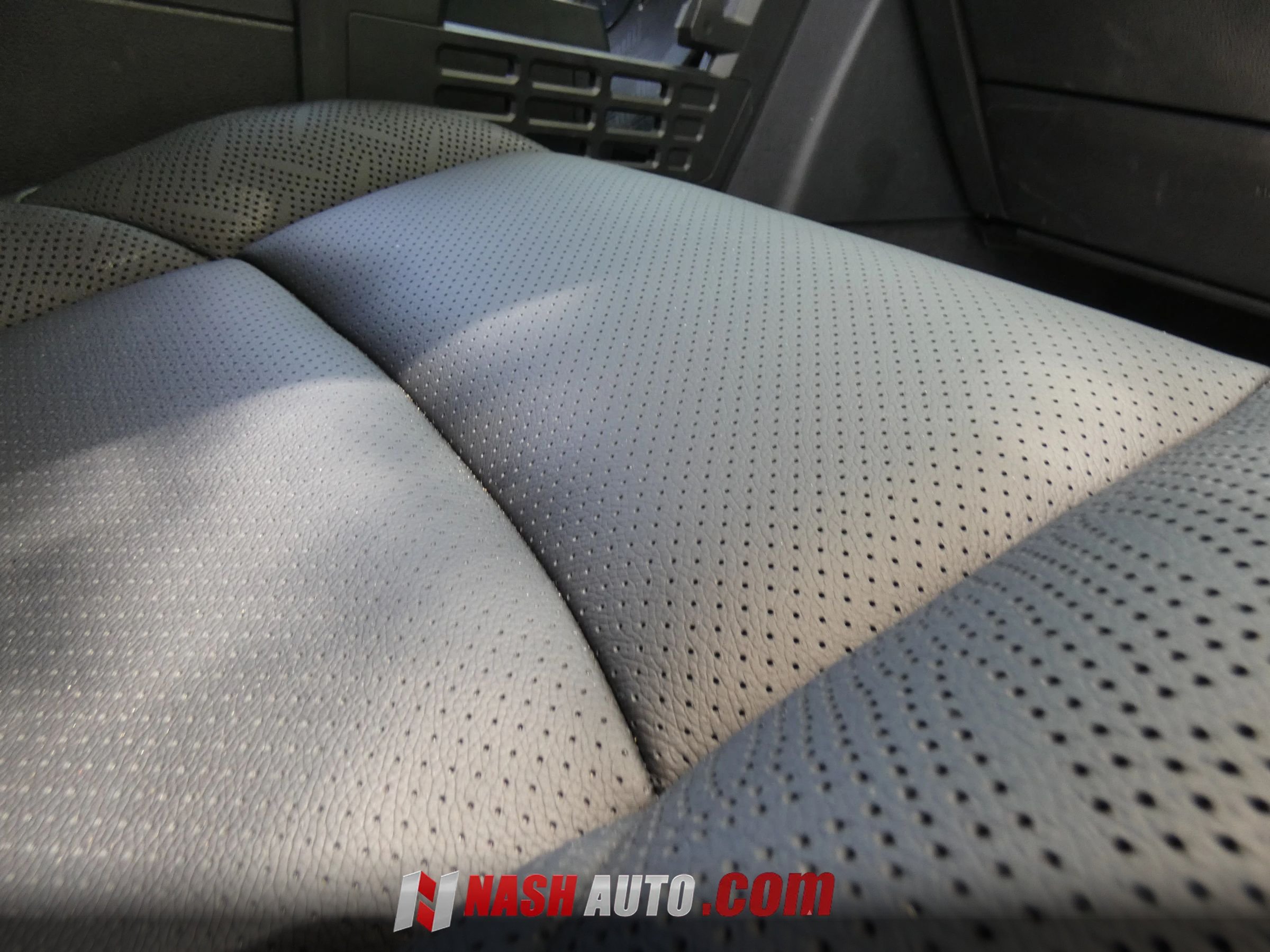 Used 2025 Toyota Tacoma TRD Sport AWD/4WD image 39