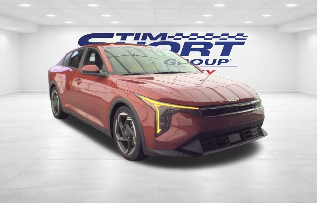 Used 2025 Kia K4 EX image 4