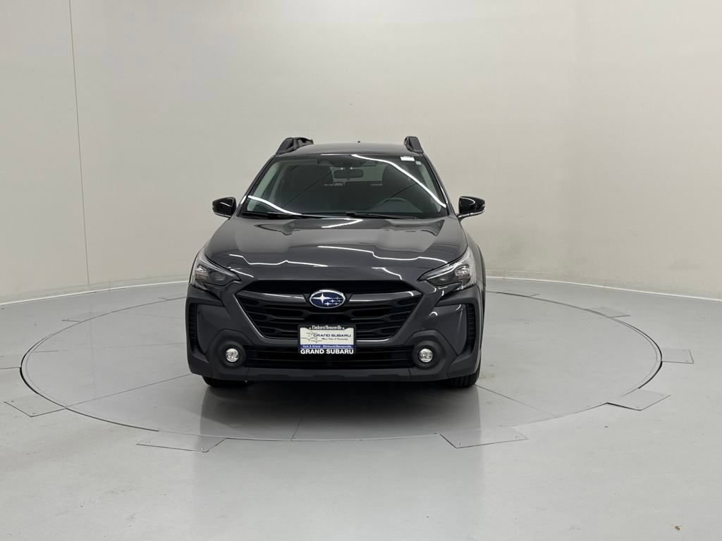 Used 2024 Subaru Outback Premium image 9