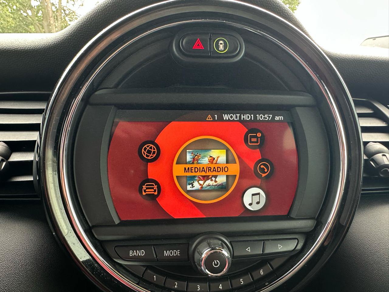 Used 2020 MINI Cooper Convertible w/ Premium Package FWD image 16