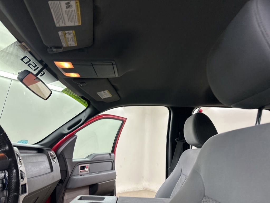Used 2011 Ford F150 XLT w/ XLT Chrome Pkg image 31