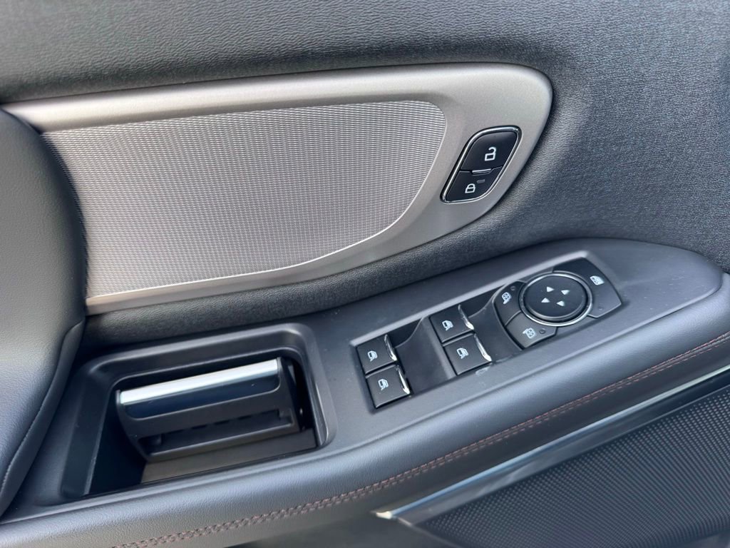 Used 2025 Ford Expedition Max Active image 22