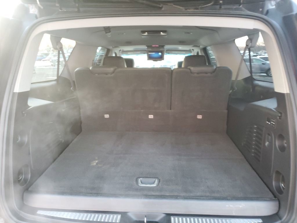 Used 2016 Cadillac Escalade ESV Premium image 31