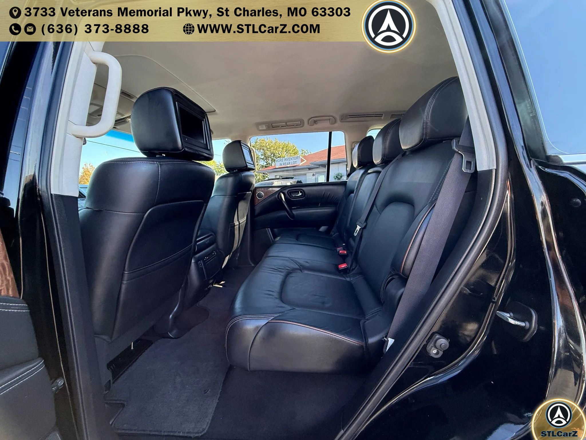 Used 2017 Nissan Armada Platinum w/ Interior Lighting Package RWD image 10