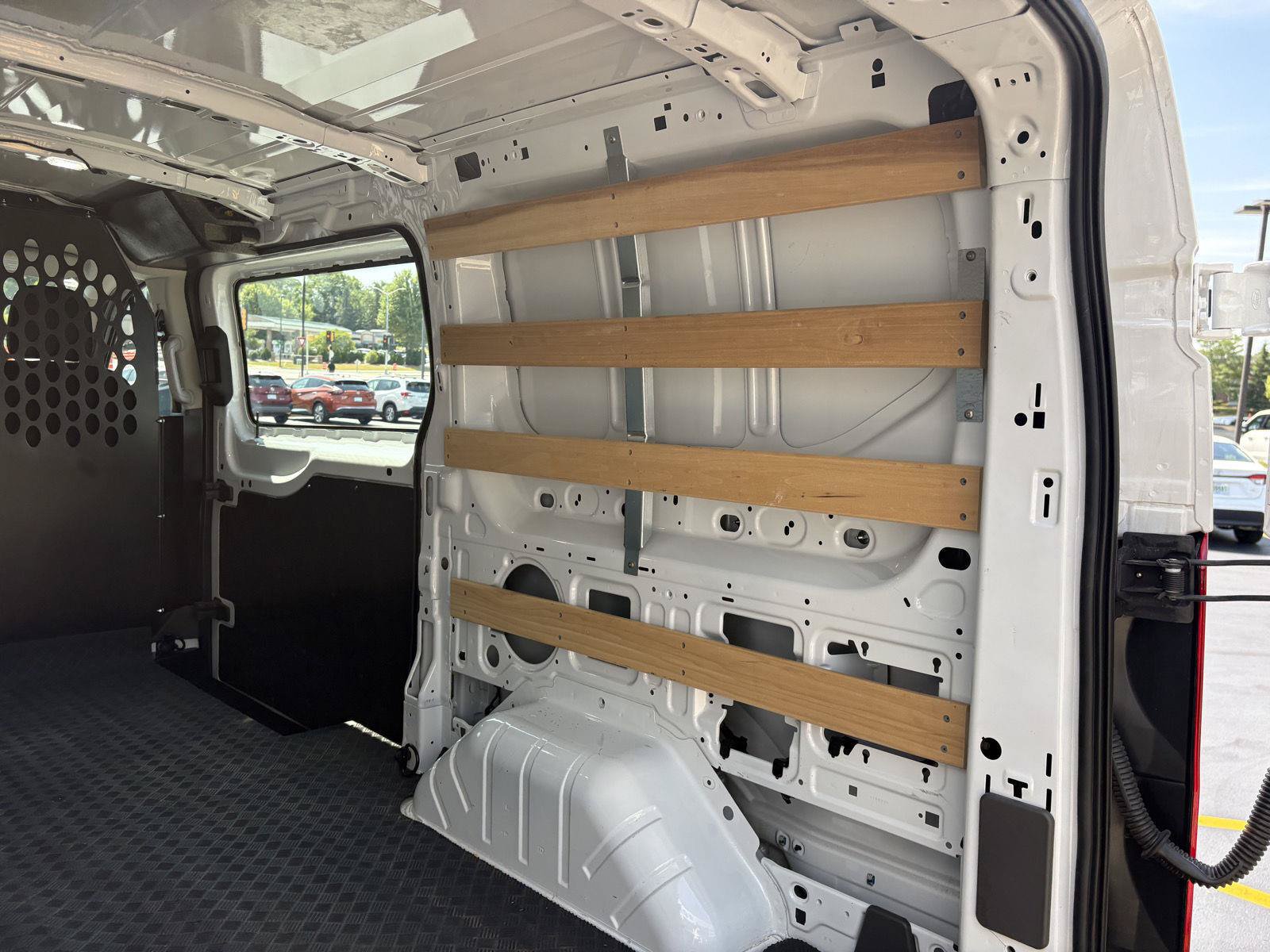 Used 2025 Ford Transit 250 Low Roof w/ Exterior Upgrade Package RWD image 20