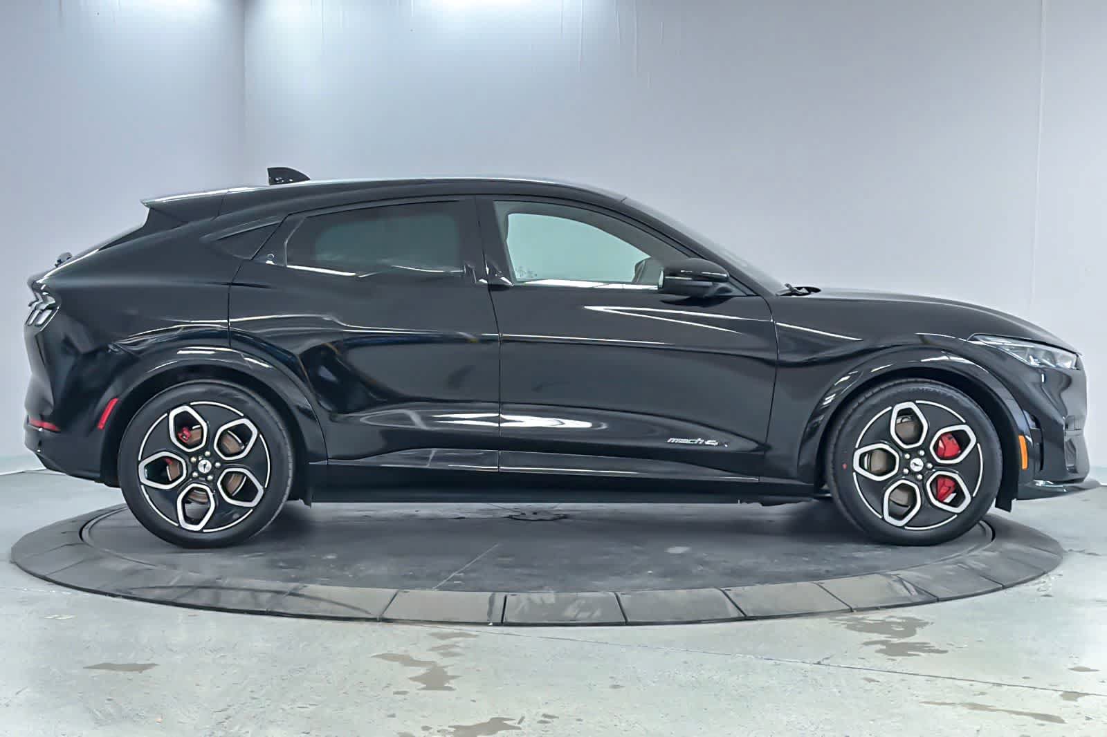 Used 2021 Ford Mustang Mach-E GT AWD/4WD image 8