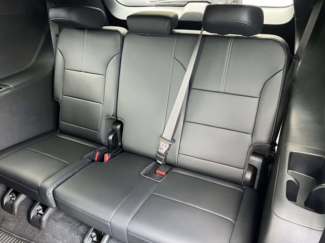 New 2026 GMC Acadia Elevation w/ Elevation Premium Package AWD/4WD image 12
