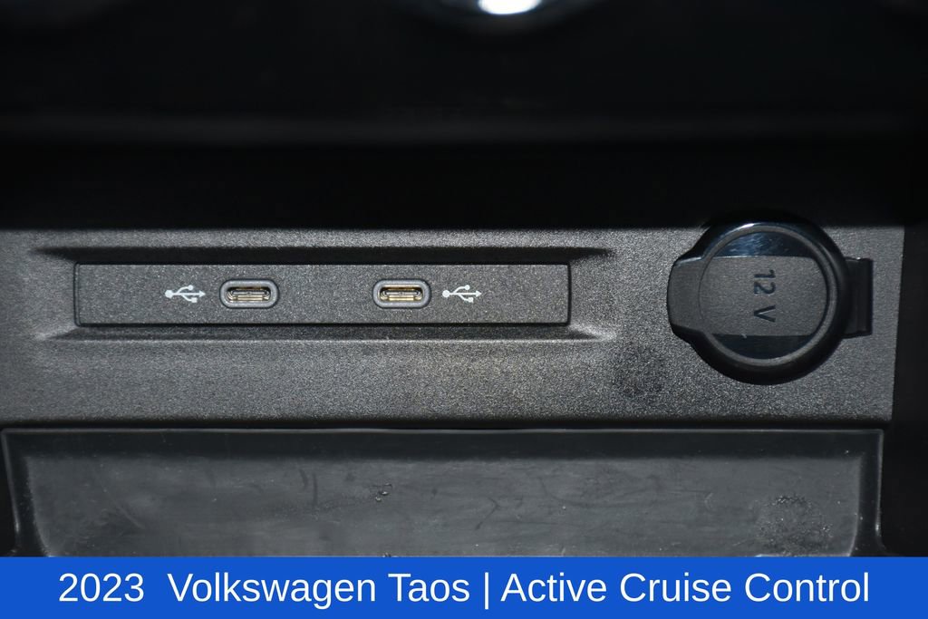Used 2023 Volkswagen Taos SE image 17