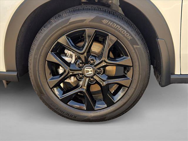 Certified 2025 Honda HR-V Sport image 23