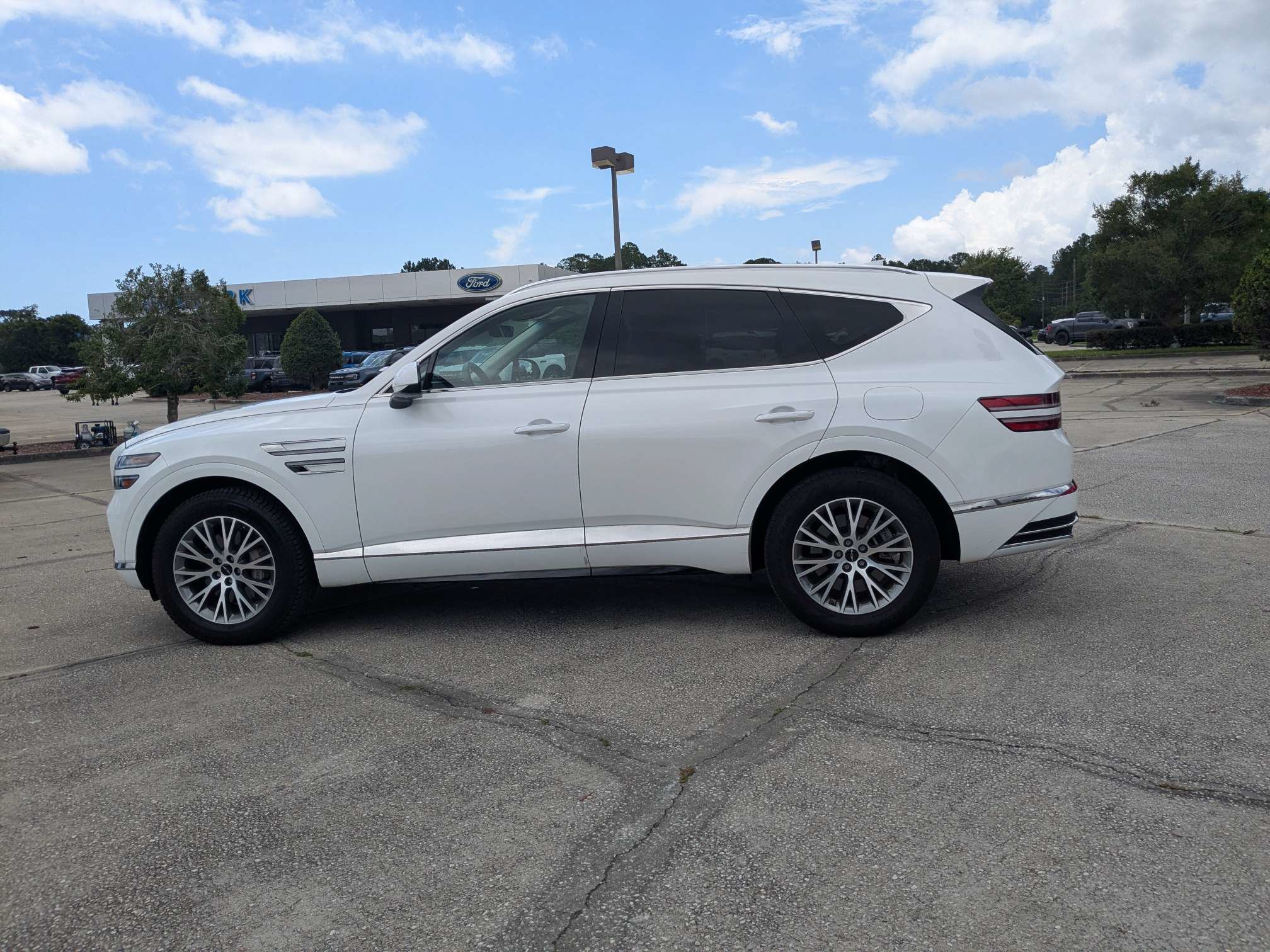 Used 2025 Genesis GV80 2.5T Standard AWD/4WD image 7