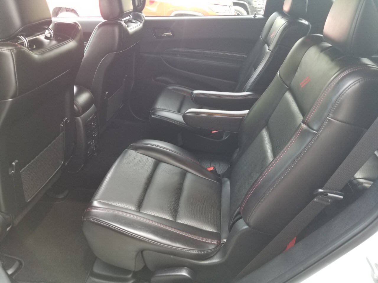 Certified 2025 Dodge Durango R/T w/ Blacktop Package AWD/4WD image 13