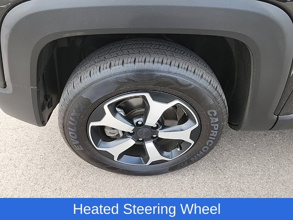 Used 2022 Jeep Renegade Trailhawk w/ Sun/Sound Group AWD/4WD image 11
