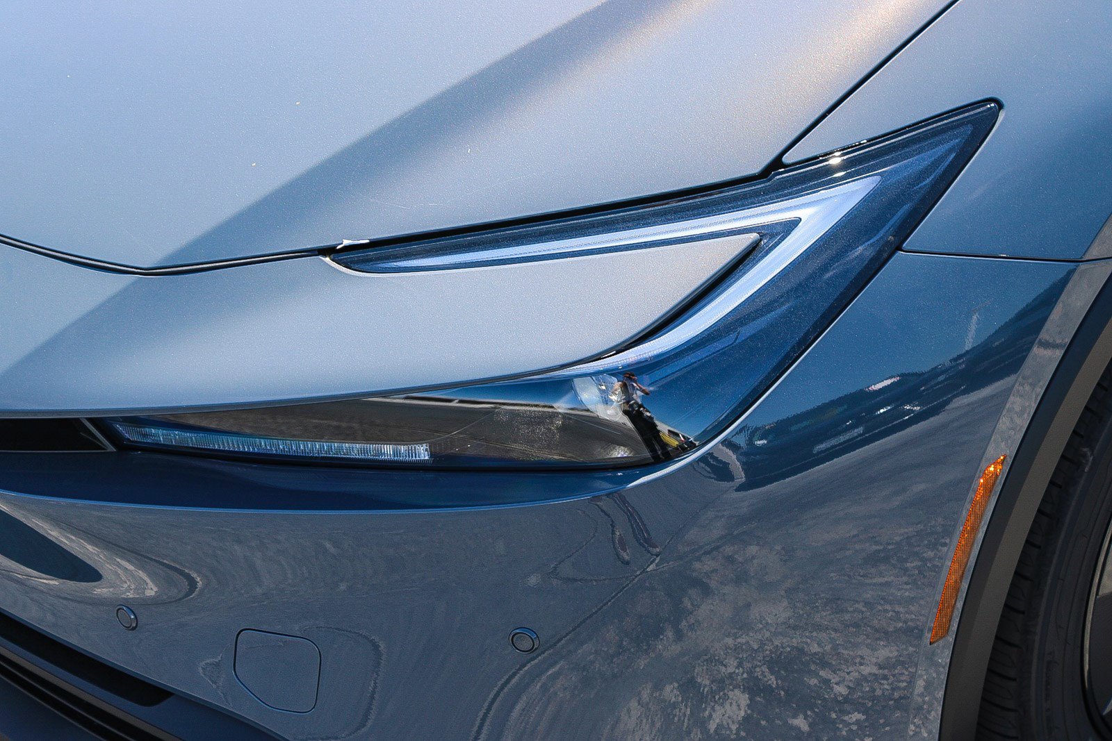 New 2026 Toyota Prius LE FWD image 5