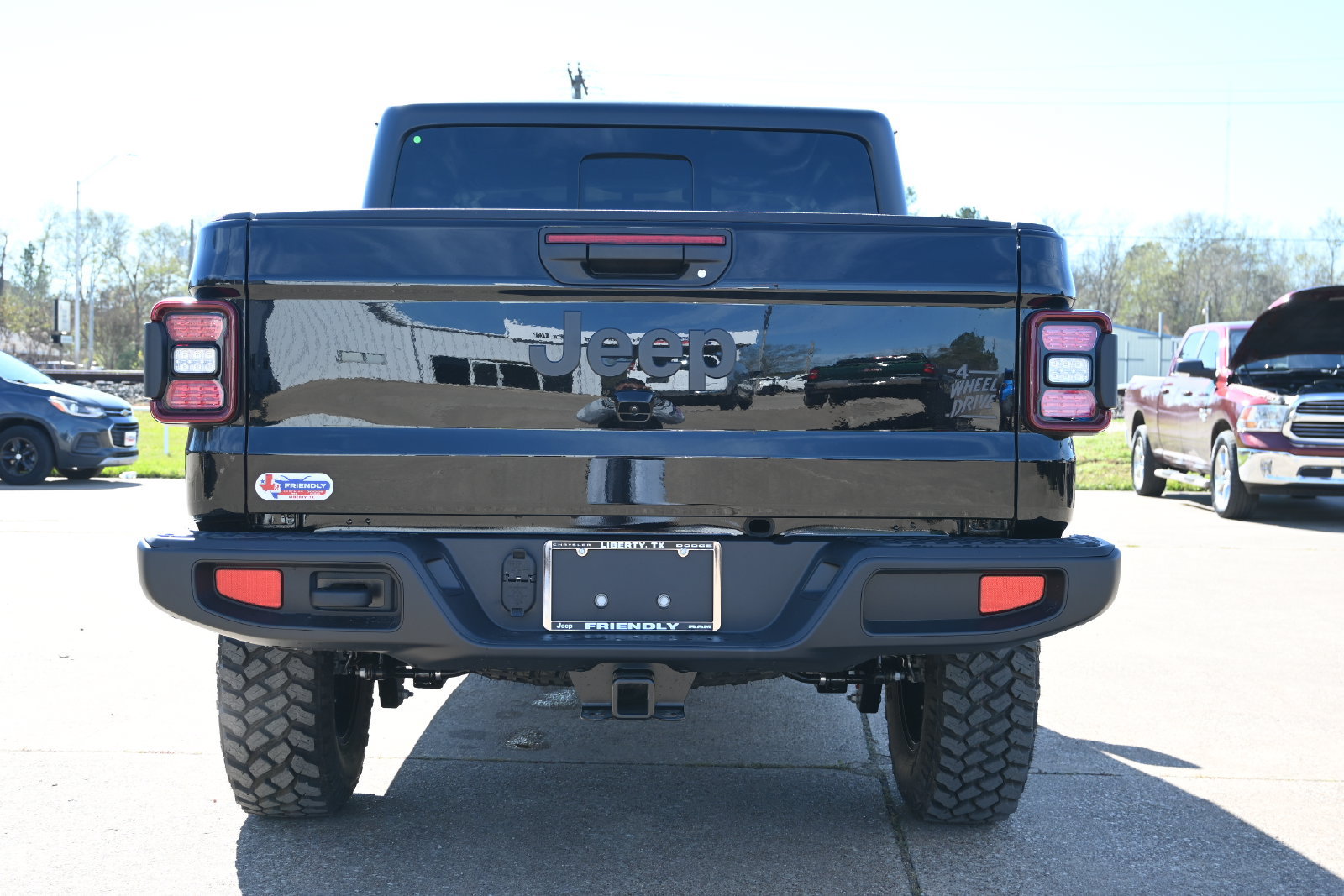 New 2026 Jeep Gladiator Sport AWD/4WD image 21