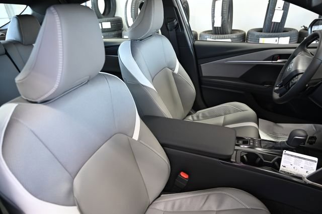 New 2026 Toyota Camry SE FWD image 8