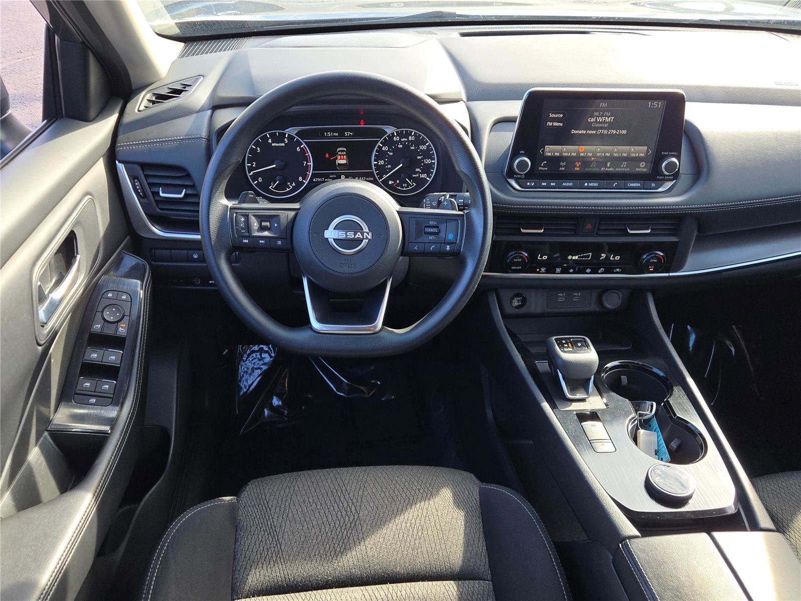 Used 2024 Nissan Rogue SV image 20