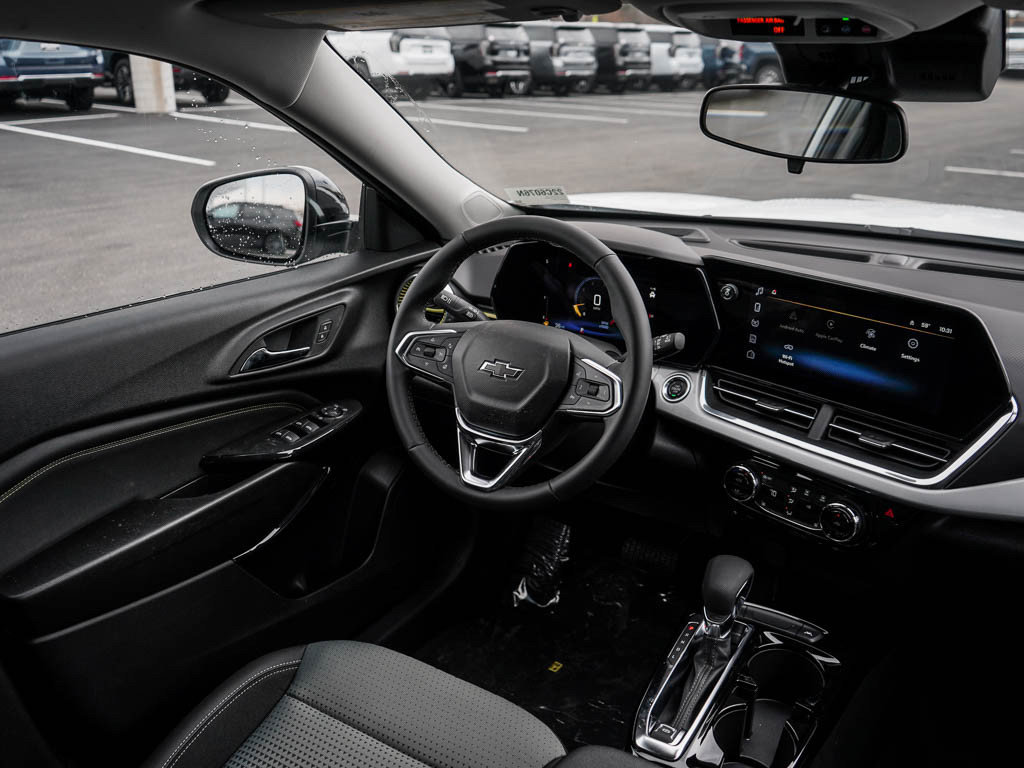 New 2026 Chevrolet Trax LT w/ Driver Confidence Package FWD image 13