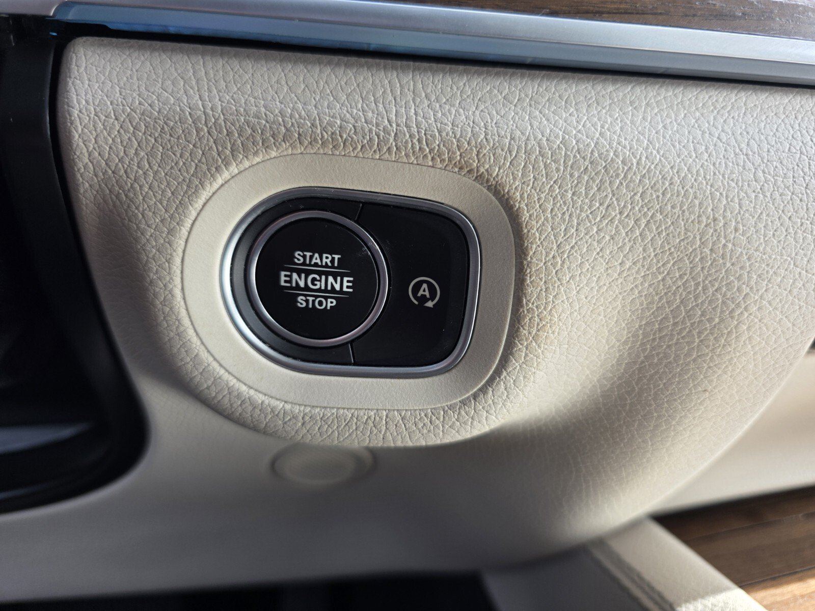 Used 2022 Mercedes-Benz GLE 350 4MATIC image 31