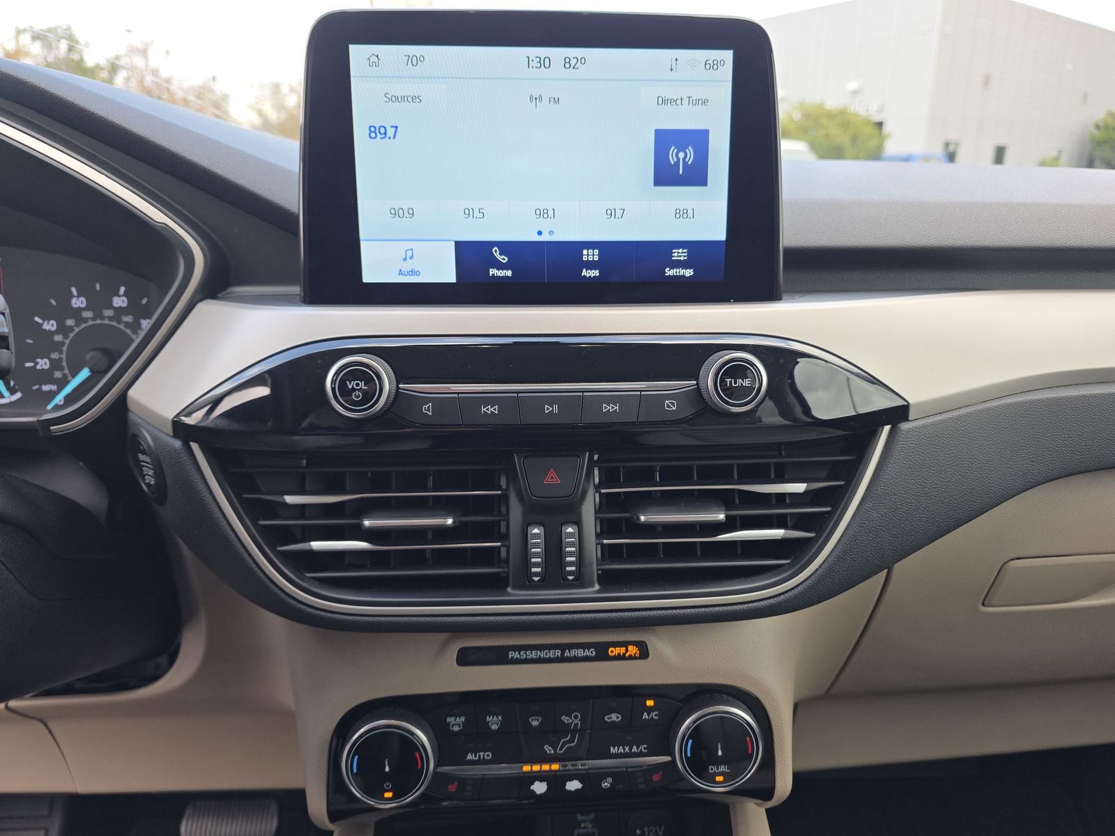 Used 2022 Ford Escape SEL image 20