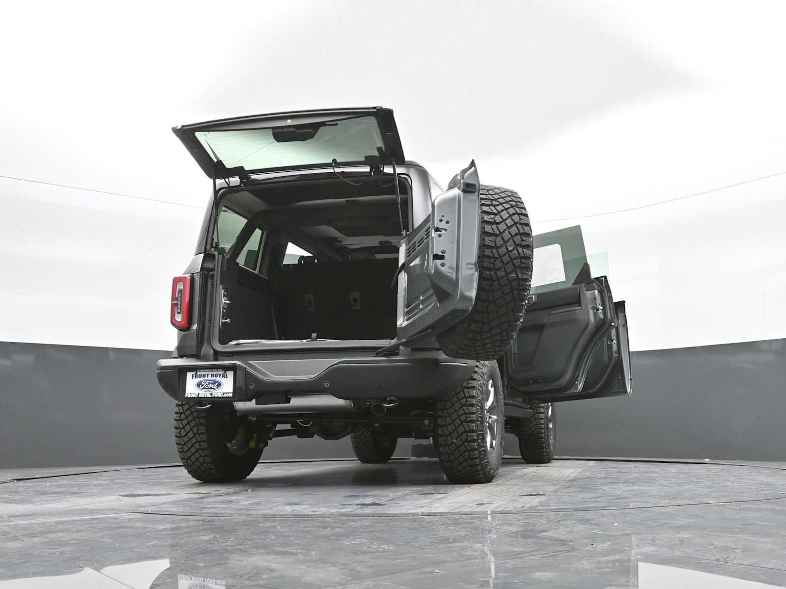 New 2025 Ford Bronco Badlands image 68