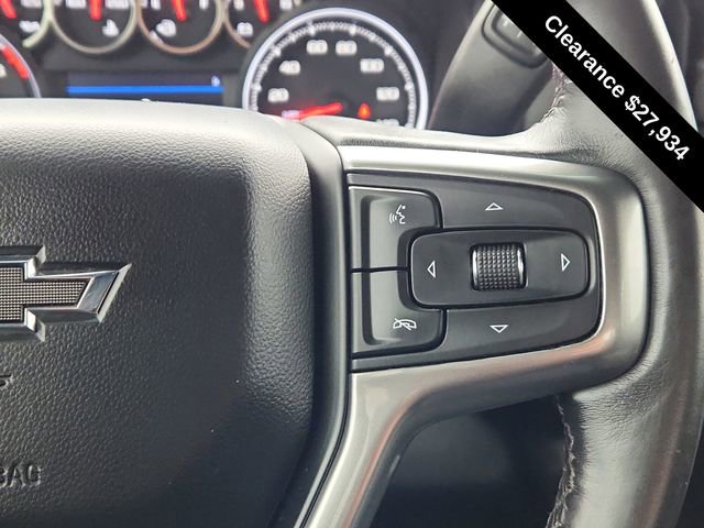 Used 2022 Chevrolet Silverado 1500 RST AWD/4WD image 37