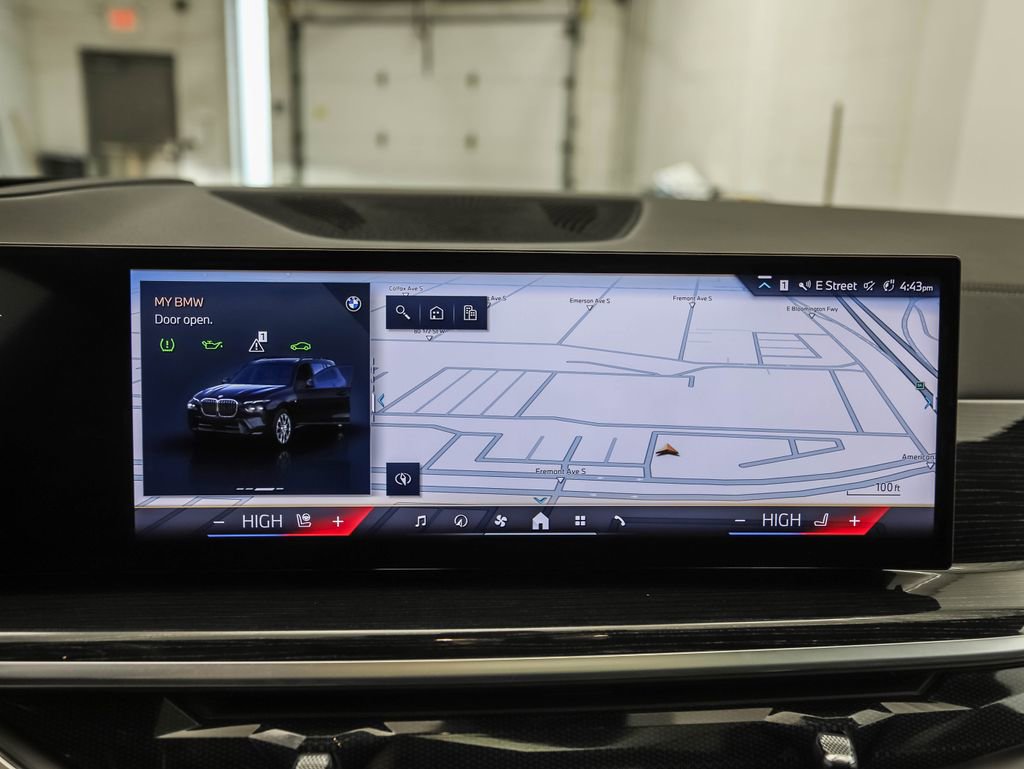 Used 2024 BMW X7 xDrive40i w/ Executive Package image 15