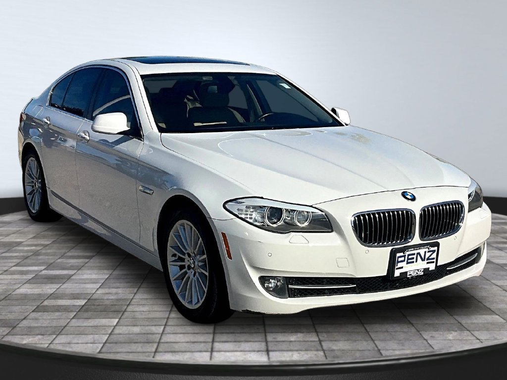 Used 2013 BMW 535i Sedan RWD image 3