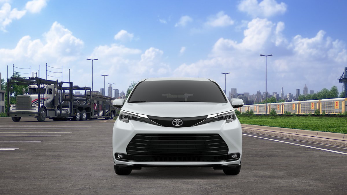 New 2026 Toyota Sienna XLE FWD image 17