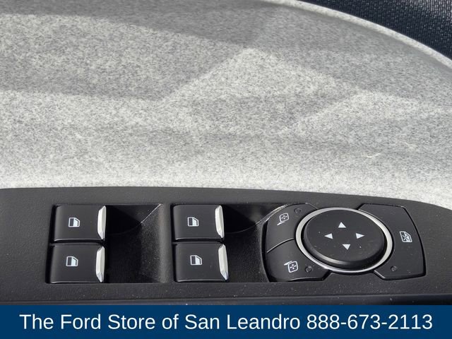 New 2025 Ford Maverick XLT w/ XLT Luxury Package image 27