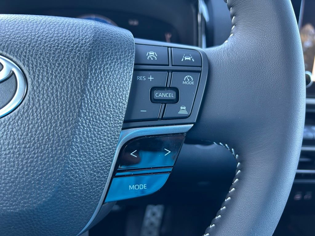 Certified 2025 Toyota Camry SE image 19