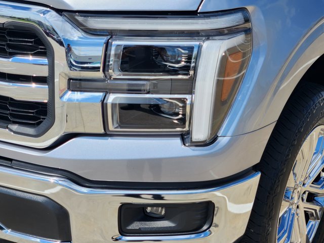 Used 2025 Ford F150 Lariat w/ Equipment Group 501A Mid AWD/4WD image 9