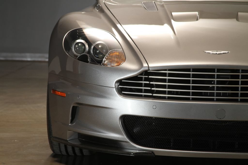 Used 2009 Aston Martin DBS Coupe RWD image 67