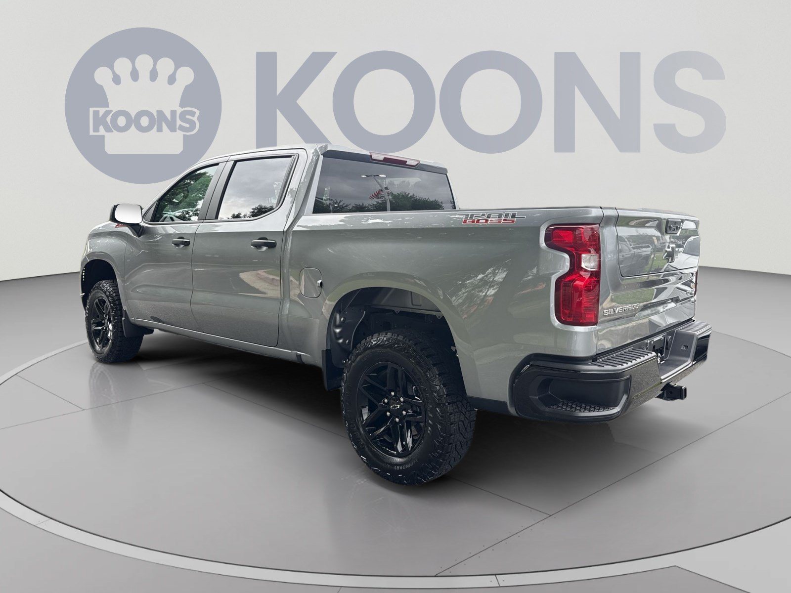 Used 2026 Chevrolet Silverado 1500 Custom Trail Boss AWD/4WD image 4