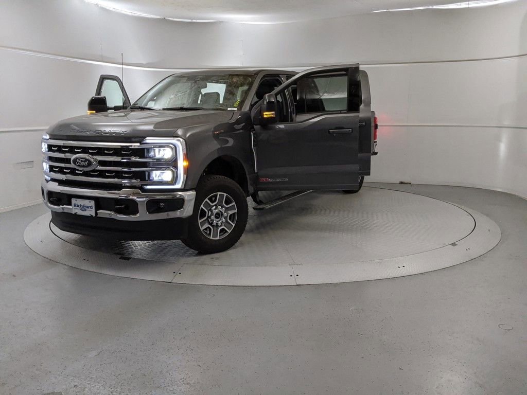 New 2025 Ford F350 Lariat w/ Lariat Ultimate Package image 28