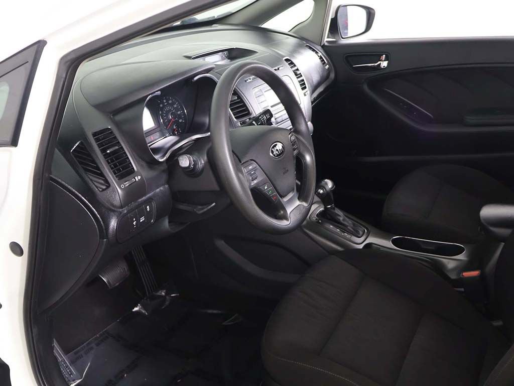 Used 2016 Kia Forte LX FWD image 16