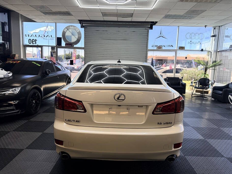 Used 2012 Lexus IS 250 w/ F-Sport Pkg w/Summer Tires RWD image 15