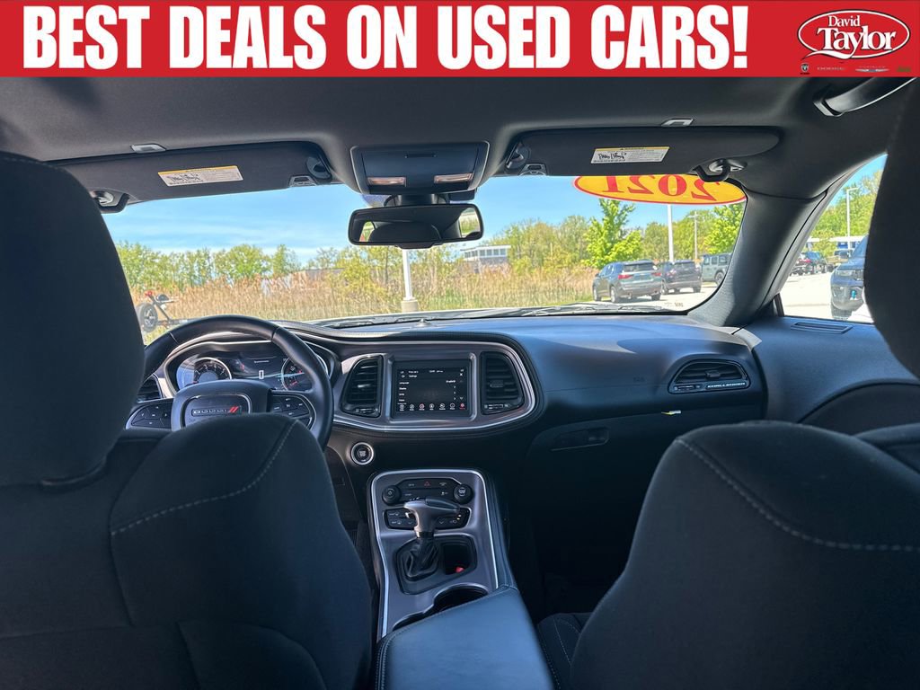 Used 2021 Dodge Challenger SXT RWD image 17