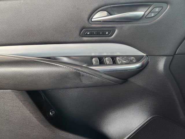 Used 2019 Cadillac XT4 Premium Luxury w/ Enhanced Visibility Package FWD image 20
