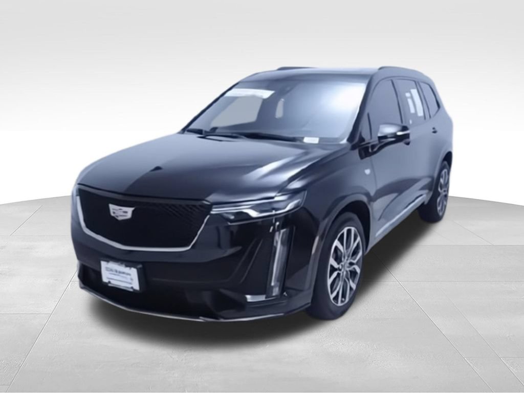 Used 2024 Cadillac XT6 Sport w/ Technology Package AWD/4WD image 4