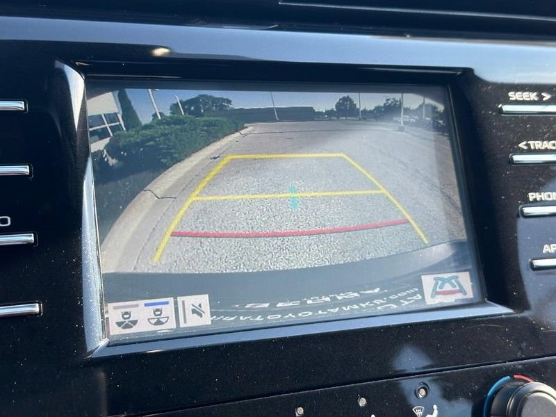 Used 2019 Toyota Camry LE w/ Convenience Package FWD image 19