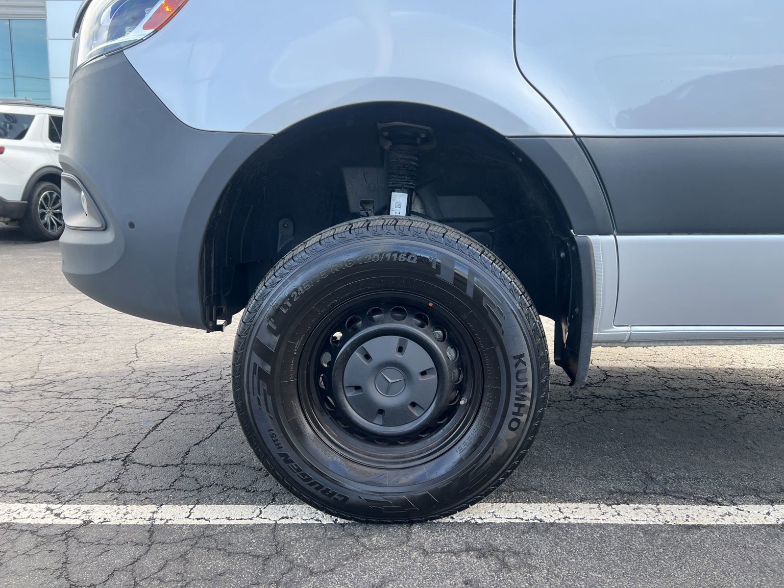 Used 2024 Mercedes-Benz Sprinter 144 Cargo image 32