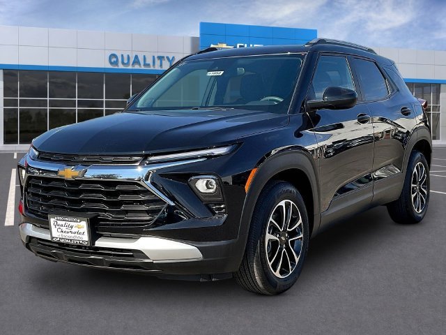 New 2026 Chevrolet TrailBlazer LT FWD image 2