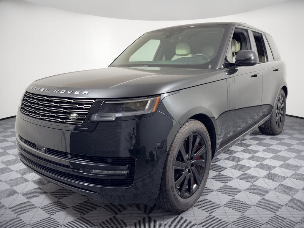 Used 2024 Land Rover Range Rover SE AWD/4WD image 1
