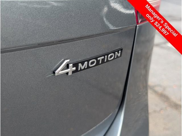 Used 2024 Volkswagen Tiguan SE image 9
