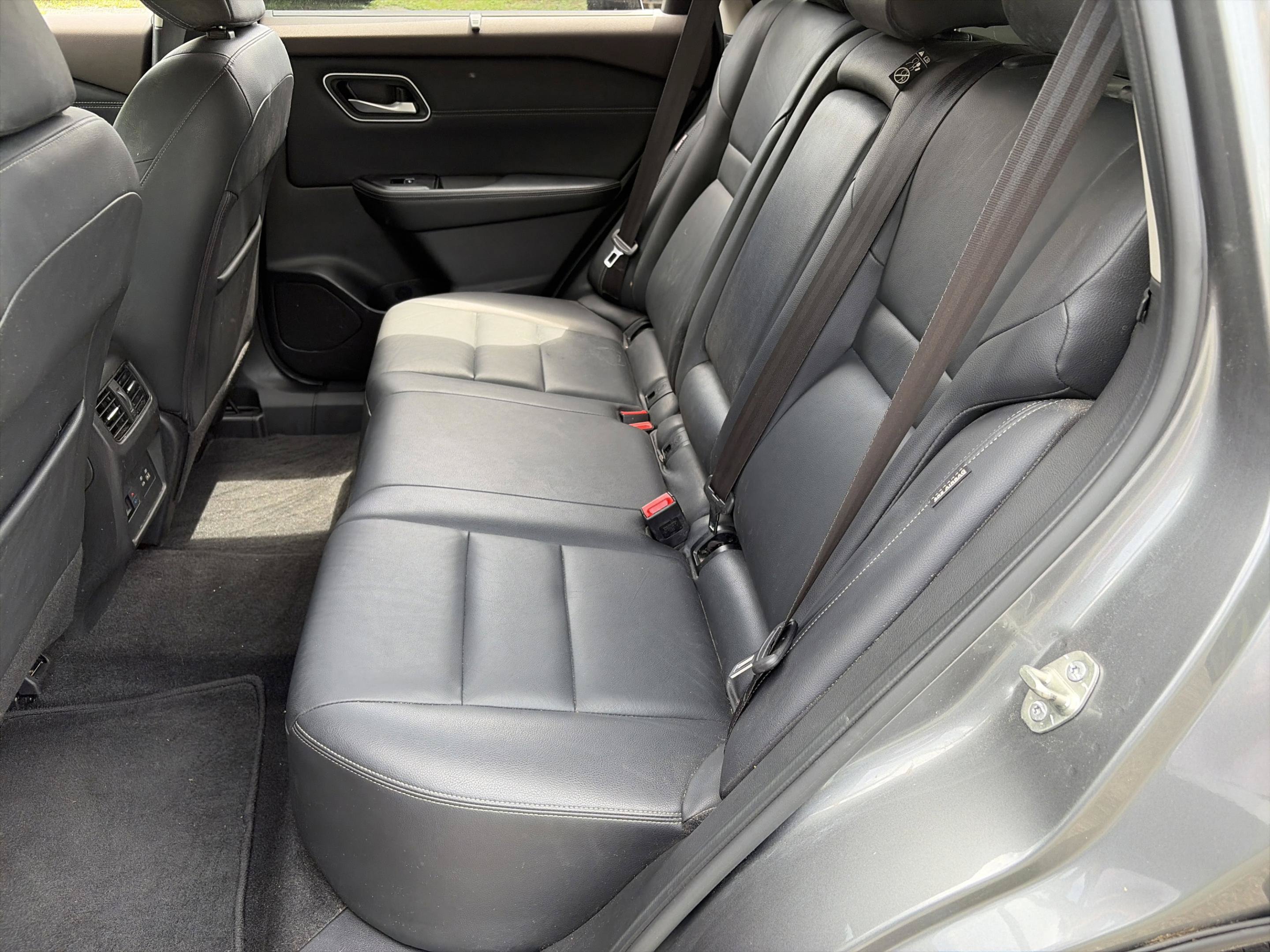 Used 2021 Nissan Rogue SL w/ Premium Package AWD/4WD image 19