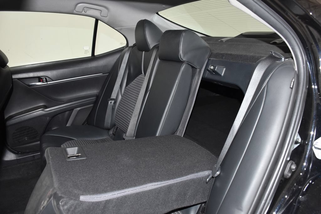 Used 2023 Toyota Camry SE FWD image 25