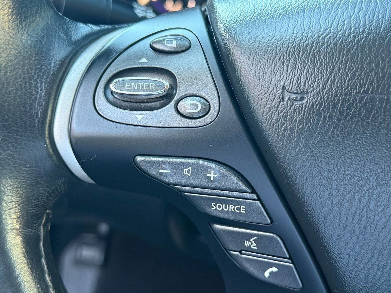 Used 2019 INFINITI QX60 Pure image 36