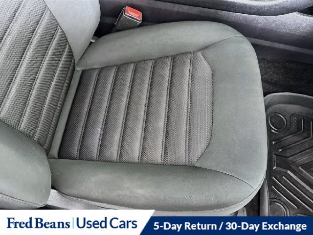 Used 2017 Ford Fusion SE w/ Fusion SE Technology Package FWD image 41