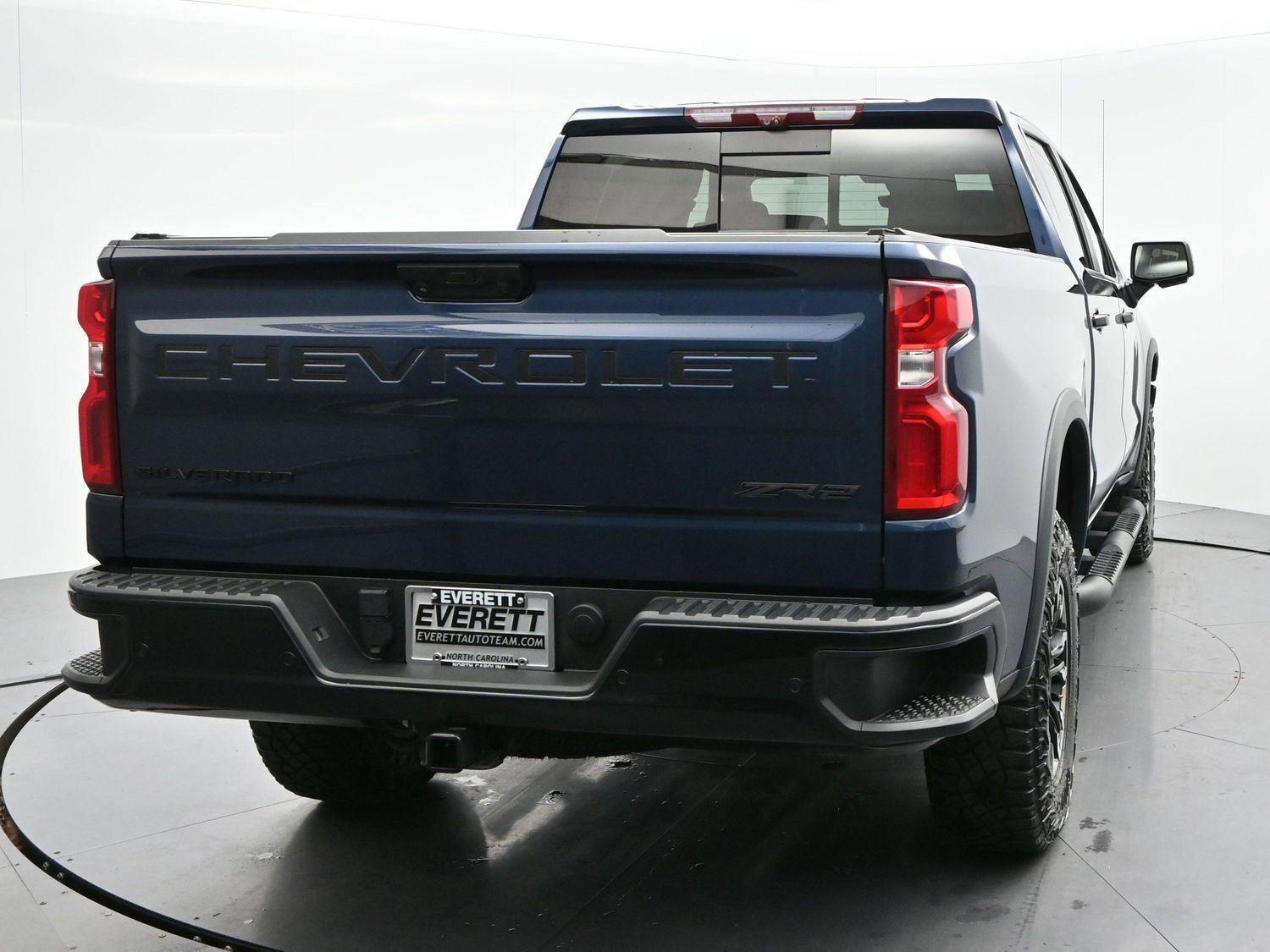 Used 2023 Chevrolet Silverado 1500 ZR2 w/ Technology Package image 6