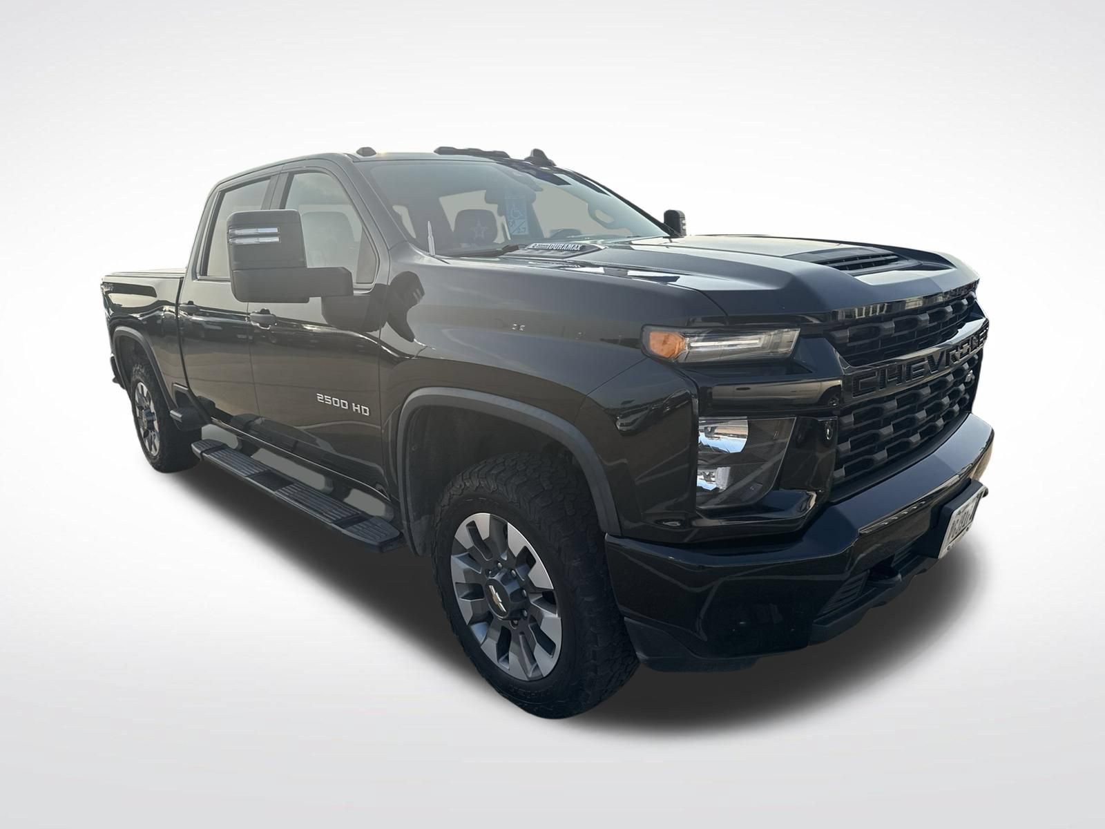 Used 2022 Chevrolet Silverado 2500 Custom w/ Custom Convenience Package AWD/4WD image 3